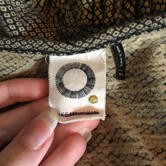 Urban Outfitters Akemi Kin Suva Beaded Tank Top Sz XS - Picture 4 of 4